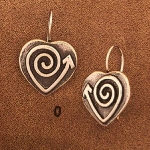 Vintage Silpada Sterling Silver Heart Earrings W1528